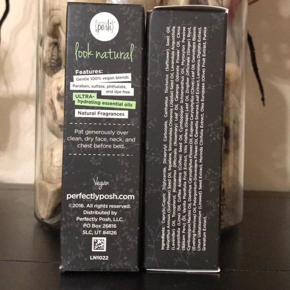 Perfectly Posh - Picture 2 of 2